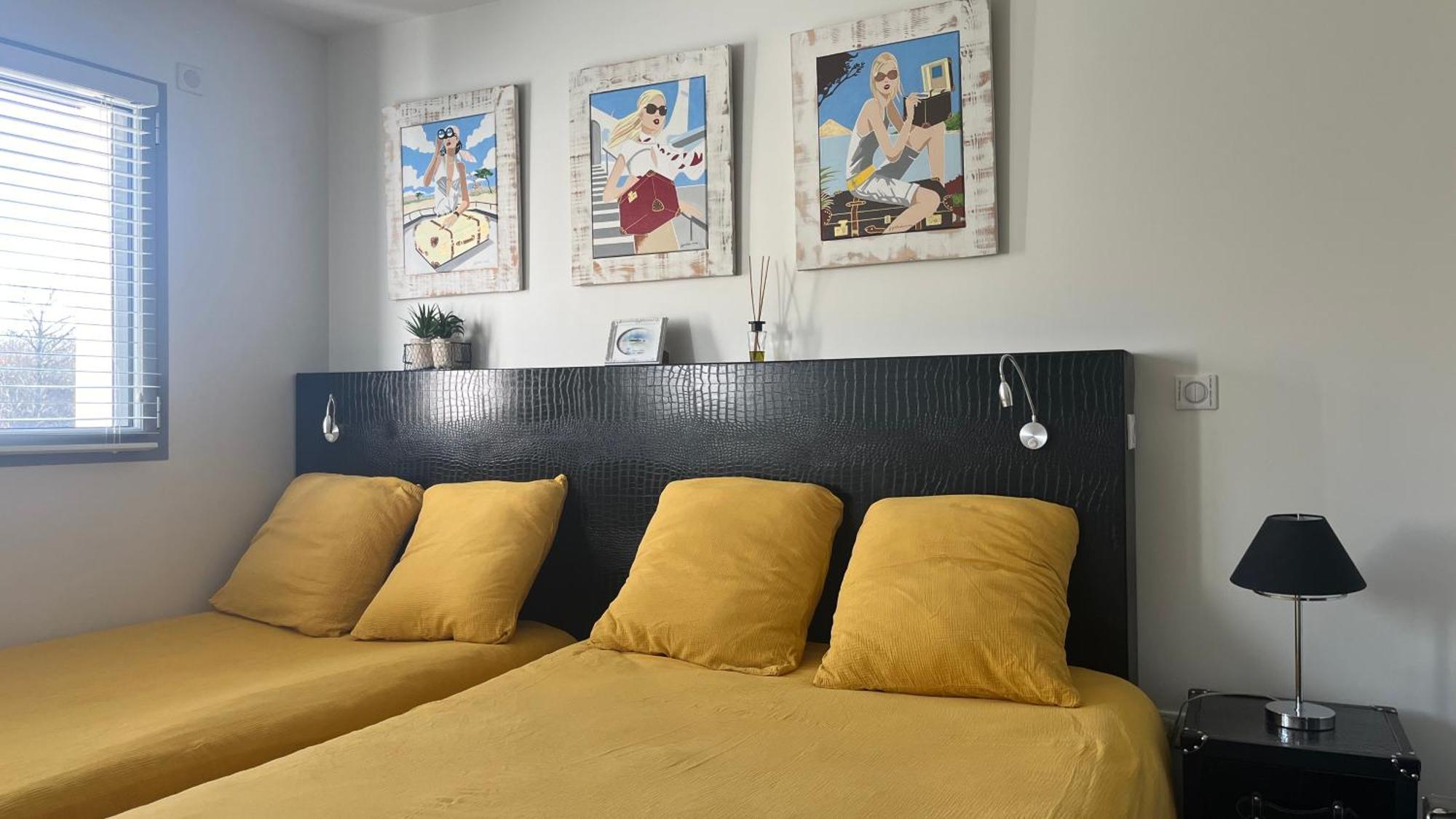 Domaine Georges V Bed & Breakfast Saint-Junien Exterior photo